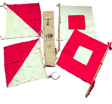 US SIGNAL CORPS SIGNAL FLAGS KIT