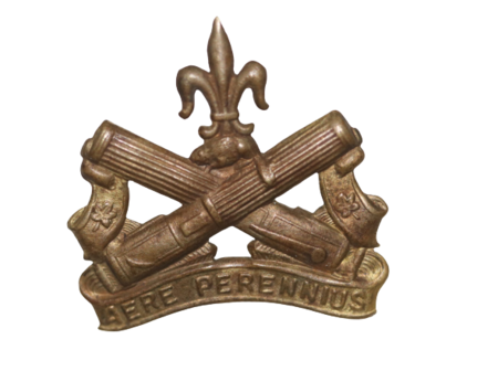 CANADIAN ARMY WW2 PATTERN CAP BADGE REGIMENT DE LA CHAUDIERE