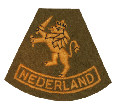 WW2 DUTCH FREE ARMY AIRBORNE PARACHUTE QUALIFICATION BADGE