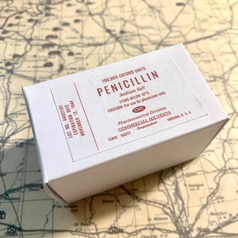Penicillin Display Box for US WW2 Medical Kit Vehicle First Aid
