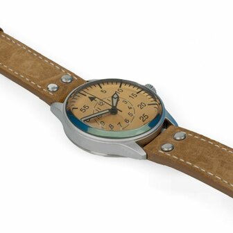 German Luftwaffe Aviator Service Watch - The Beobachtungsuhr - Brown