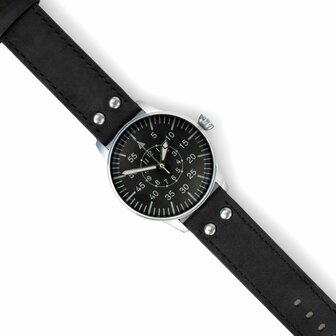 German Luftwaffe Aviator Service Watch - The Beobachtungsuhr - Black