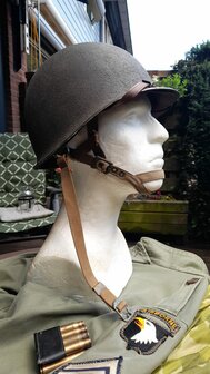 US M1C Paratrooper Helm &ndash; Gebruikt tijdens de Market Garden Operatie (1944)
