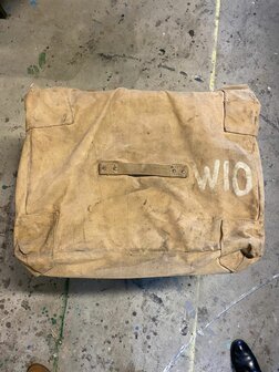 Original US Army Medical Department Bedding Case &ndash; canvas with wartime patina WWII