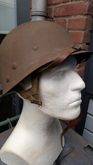 Originele WW2 US M1C Paratrooper Helm &ndash; Inland 1941 / Firestone Liner