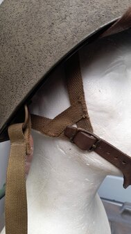 Originele WW2 US M1C Paratrooper Helm &ndash; Inland 1941 / Firestone Liner