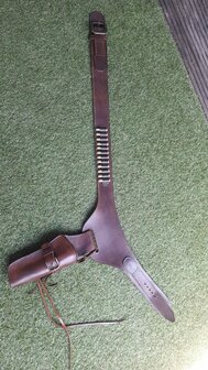 Western Gunbelt &amp; Holster &ndash; Dark Brown / Handmade in Holland