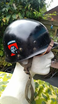 Original US Korean War Paratrooper Helmet &ndash; M1 Front Seam 1942 with CAPAC Liner