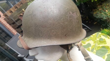 US Vietnam paratrooper helmet with Mitchell cover