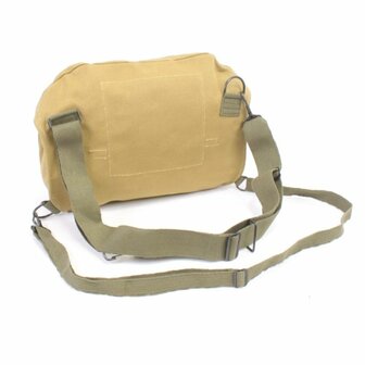 M6 gas mask bag US Army WW2 OD3 Tan with &ldquo;Army Light Weight Service Mask&rdquo; marking