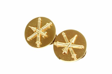 US Collar Discs Air Defense Artillery with gold-tone crossed cannons and missile