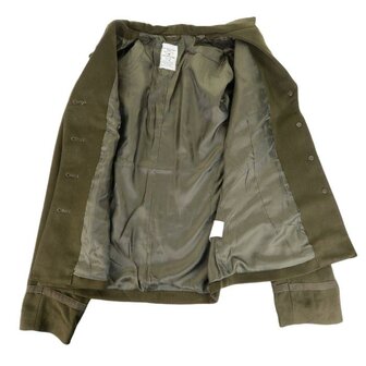 Interior view of WW2 WAC officers service jacket in Olive Drab showing the lining