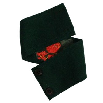 Green Women&rsquo;s Land Army WLA recruit armband with red WLA badge and adjustable button closure