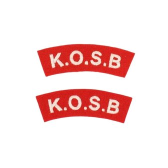 Geborduurde K.O.S.B. shoulder titles voor King&rsquo;s Own Scottish Borderers uniform / Embroidered K.O.S.B. shoulder titles f
