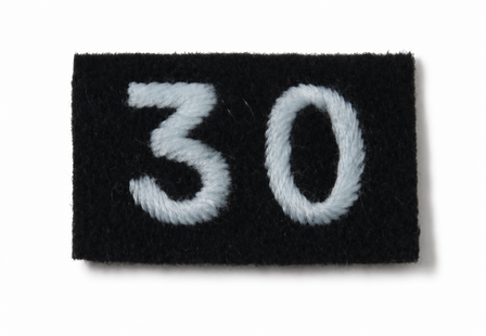 WWII Britse 30 Assault Unit Royal Navy Commando schouderpatch met geborduurd nummer 30
