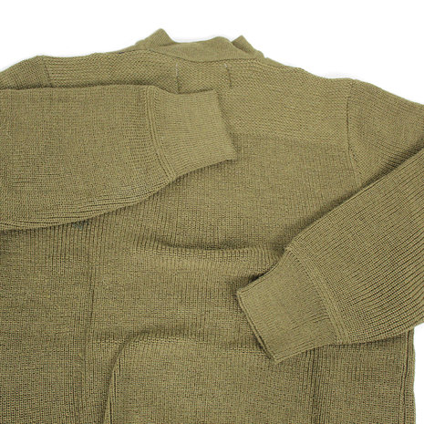 5 BUTTON SWEATER WOOL