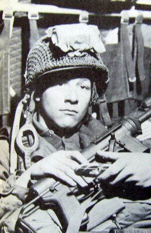 WW2 US Airborne "Ultimate" Parachutist First Aid Kit