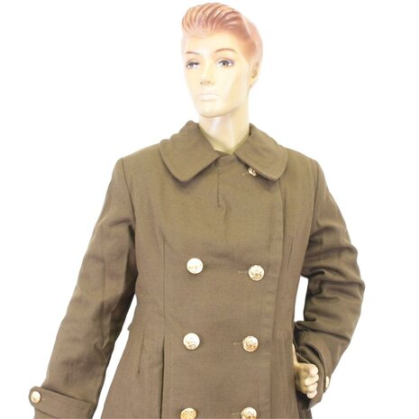 WAC Greatcoat reproductie gedragen op mannequin – WAC Greatcoat reproduction on mannequin