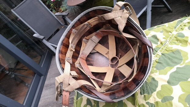 M1C Paratrooper Helmet – Vroege 1941 McCord - Firestone