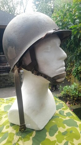Original US Korean War Paratrooper Helmet – M1 Front Seam 1942 with CAPAC Liner