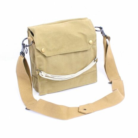 MKVI BEF Gas Mask Bag with Neck Strap &ndash; British WW2