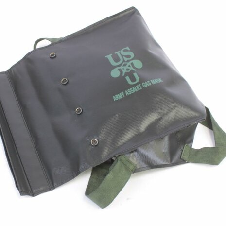 M7 Waterproof Carrier M5 Assault Gas Mask US Army WW2 D-Day Airborne