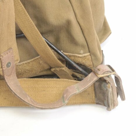 Original WW2 Tan Commando Bergen 1941 dated detail
