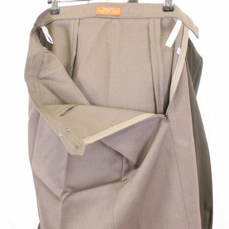 US Army WW2 Women's Officers Pinks Skirt complete uniform view