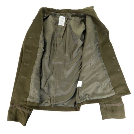 Interior view of WW2 WAC officers service jacket in Olive Drab showing the lining