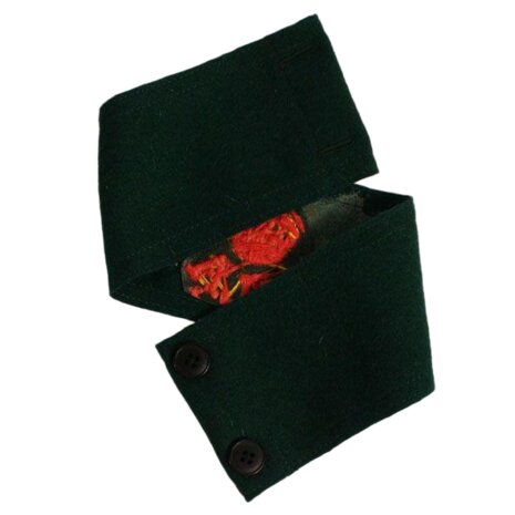 Green Women&rsquo;s Land Army WLA recruit armband with red WLA badge and adjustable button closure