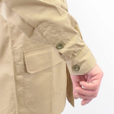 Airtex KD Bush Jacket WWII British Army Khaki Desert Shirt displayed on mannequin with British cap