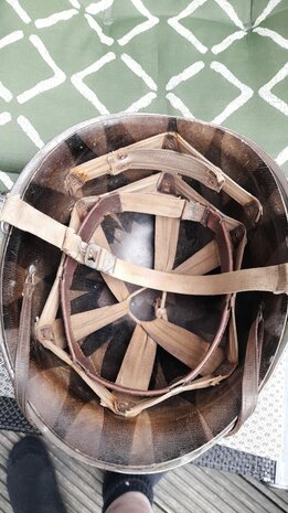 Interior of original M1 McCord helmet with CAPAC liner and original suspension