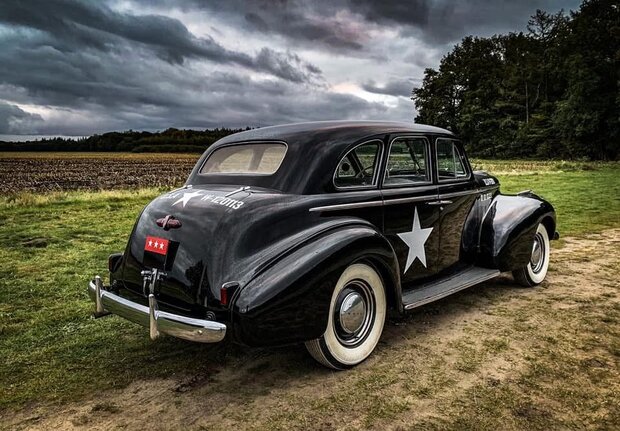 1940 Buick Special Model 41 &ndash; WW2 Staff Car Style