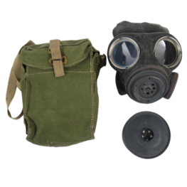 MKII Lightweight Gas Mask with MK2 Filter and Bag MKII Lightweight Gas Mask with MK2 Filter and Bag