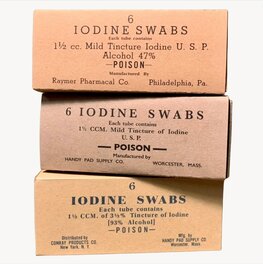 WW2 US Iodine Swabs Box for Medics Bag First Aid WW2 US Iodine Swabs Box for Medics Bag First Aid