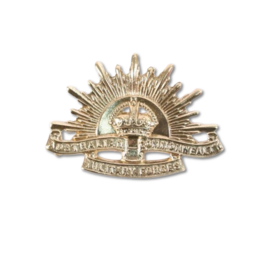 WW2 Australian Commonwealth Brass Cap Badge