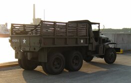 GMC CCKW-352 2½-Ton 6x6 Cargo Truck – “Jimmy” (WW2)