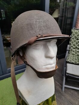 ORIGINAL WWII US M1 McCORD AIRBORNE HELMET SET 1943
